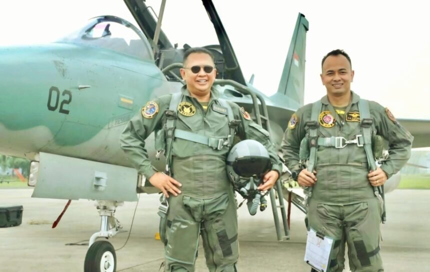 Bambang Soesatyo (berkaca mata hitam) menekankan pentingnya pembentukan TNI Angkatan Siber untuk kemandirian pertahanan, (5/10/2024).