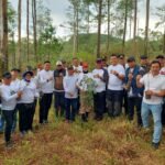 Peringati hari jadi Gowa ke-704 dengan penanaman bibit pohon di lahan kritis, (10/11/2024).