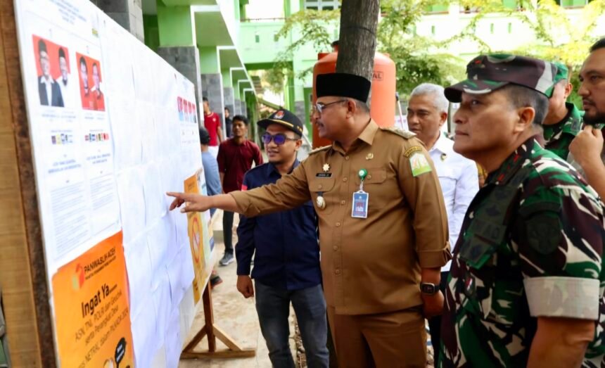 PrGubernur Safrizal tinjau TPS bersama Forkopimda.