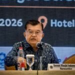 Jusuf Kalla menjadi narasumber dalam acara Kongres Umat Islam ke-VIII di Hotel Bidakara, Jakarta Selatan, Minggu (26/07/2026).